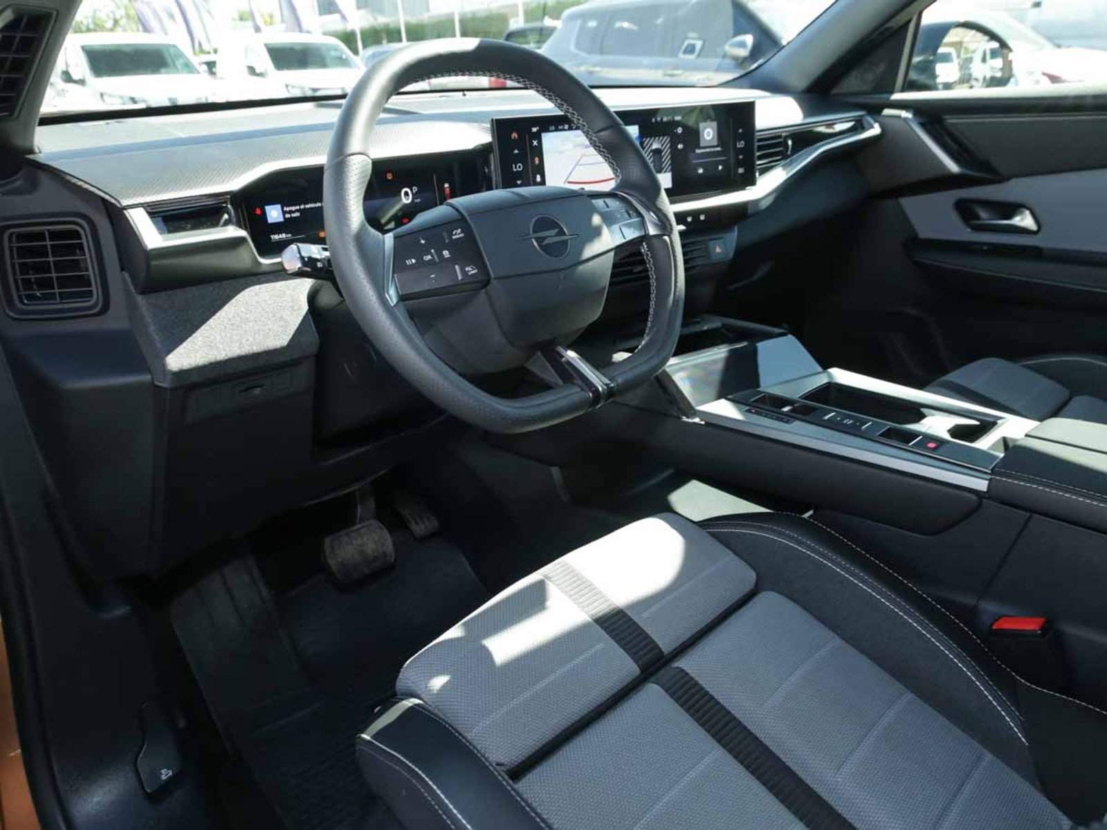 OPEL NEW GRANDLAND GS HYBRID 136 AT 2025 - Imagen 8 de 13