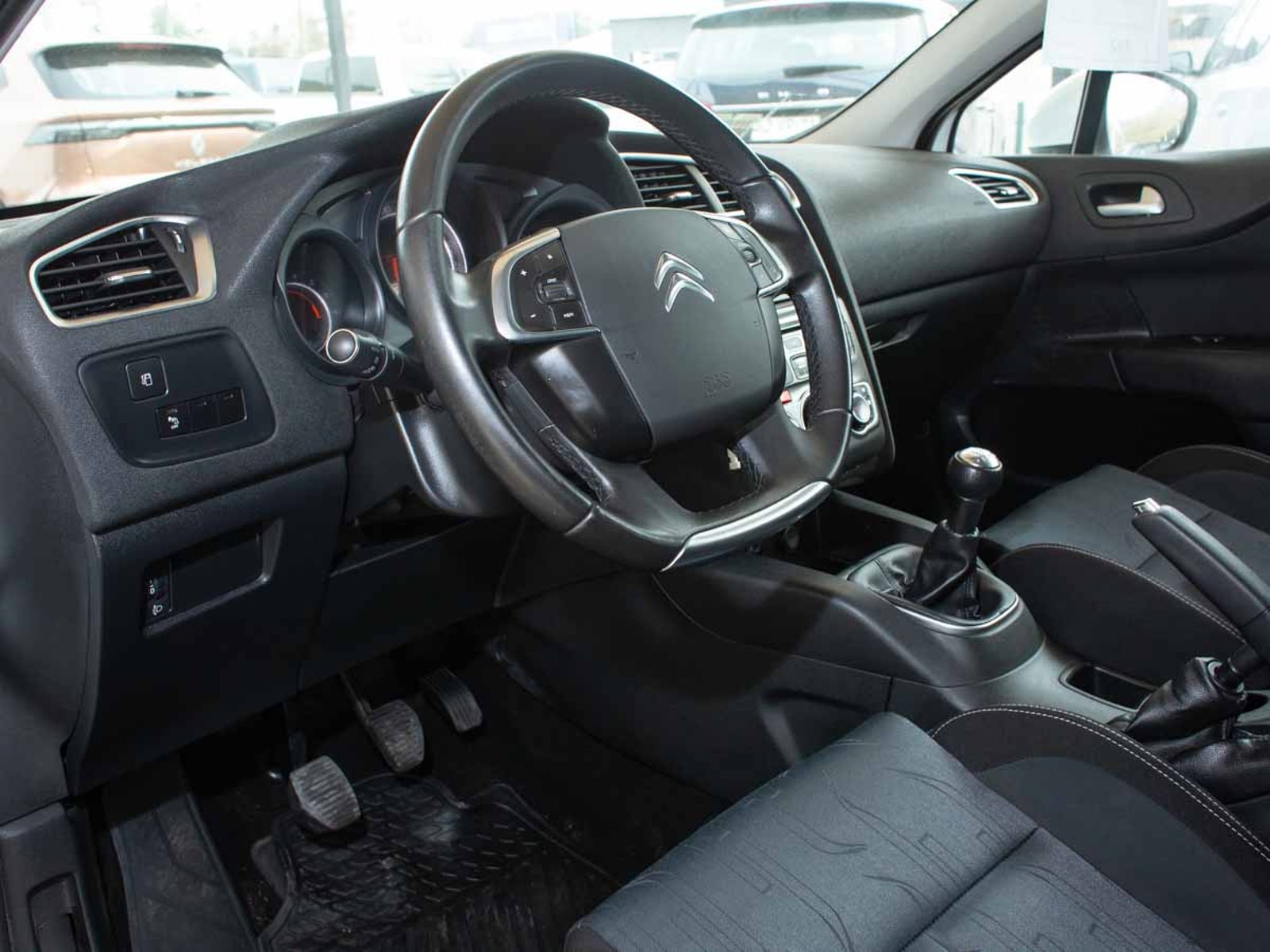 Citroën C4 2016 - Imagen 6 de 8