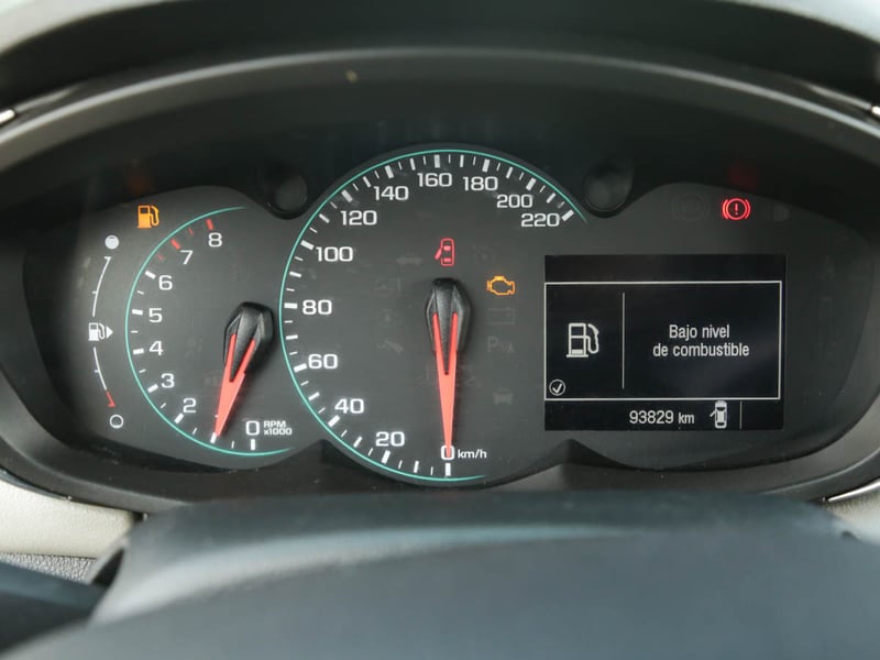 Chevrolet TRACKER 1.8 2017 - Imagen 13 de 16