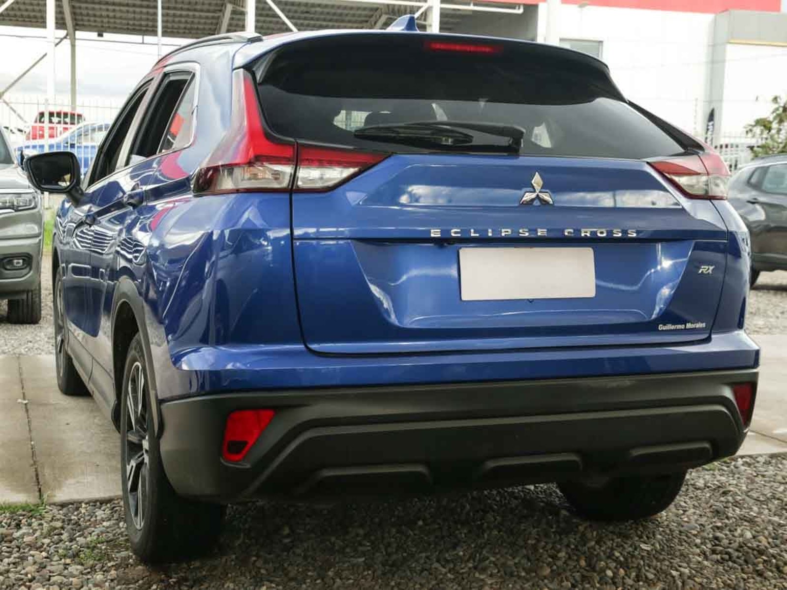Mitsubishi ECLIPSE CROSS RX 1.5 4X2 AT 2022 - Foto 3 de 8
