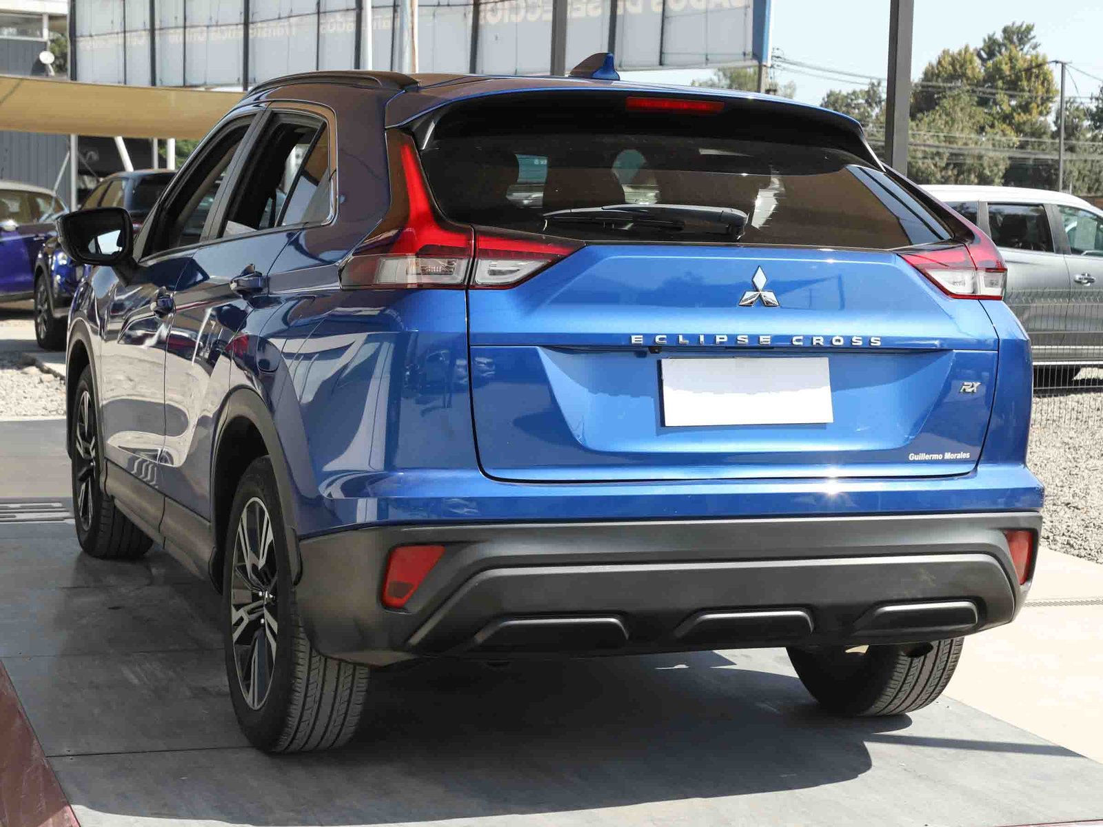 Mitsubishi ECLIPSE CROSS RX 1.5 4X2 AT 2022 - Foto 4 de 13