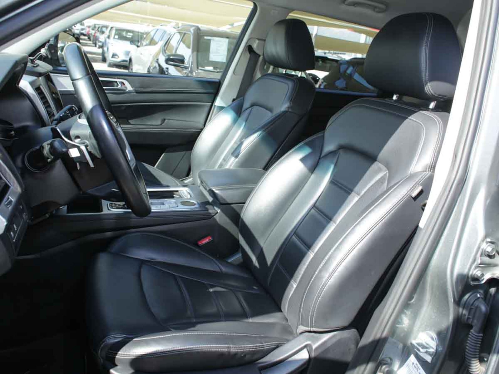 SsangYong NEW REXTON GLX 2.2TD 8AT 2WD 6AB 2023 - Imagen 6 de 8