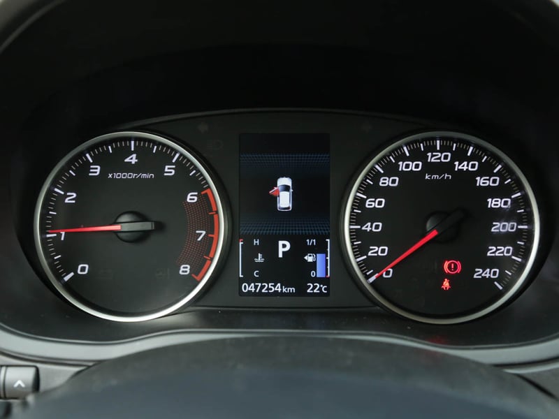 Mitsubishi ECLIPSE CROSS RX 1.5 4X2 AT 2023 - Imagen 5 de 9
