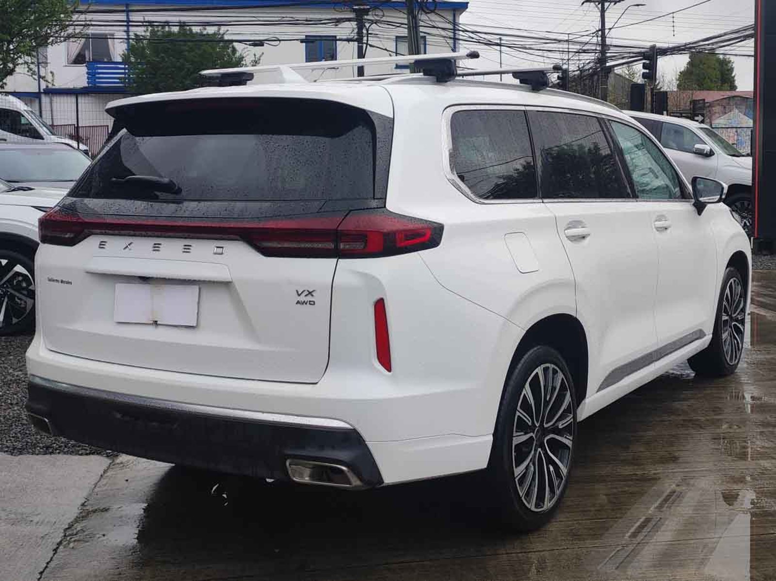 Exeed EXEED VX 2.0T DCT UNLIMITED AWD 2024 - Imagen 3 de 8