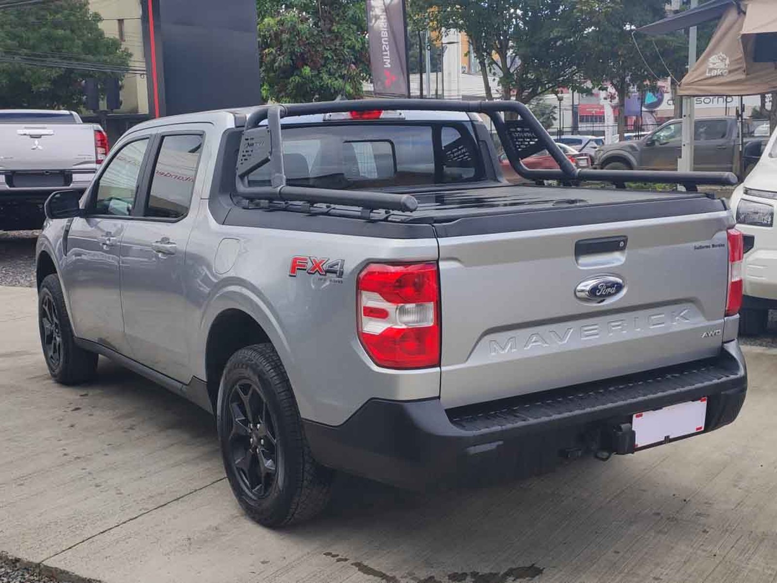 Ford MAVERICK LARIAT 4X4 2.0 AUT 2024 - Foto 3 de 8