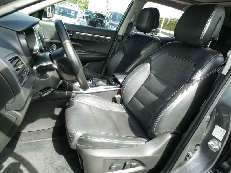 Renault KOLEOS 2.5 AUT 2022 - Imagen 6 de 8