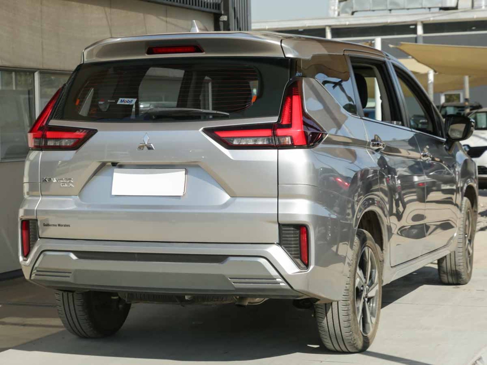 Mitsubishi XPANDER AT GLX 2025 - Foto 4 de 16