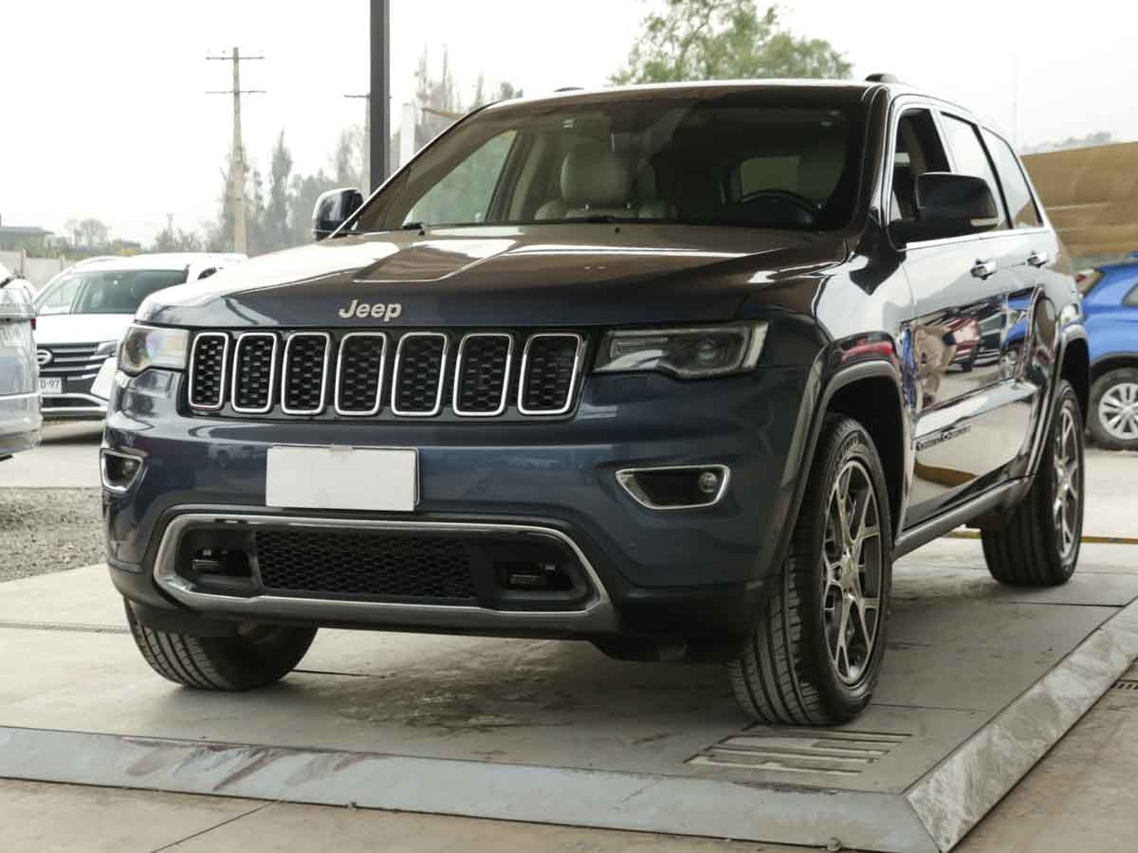 JEEP GRAND CHEROKEE  LIMITED 3.6 2022 - Imagen 15 de 20