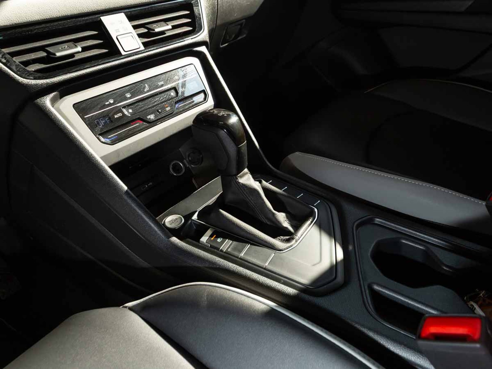 VOLKSWAGEN TAOS TSI 1.4 AT 2026 - Imagen 9 de 13