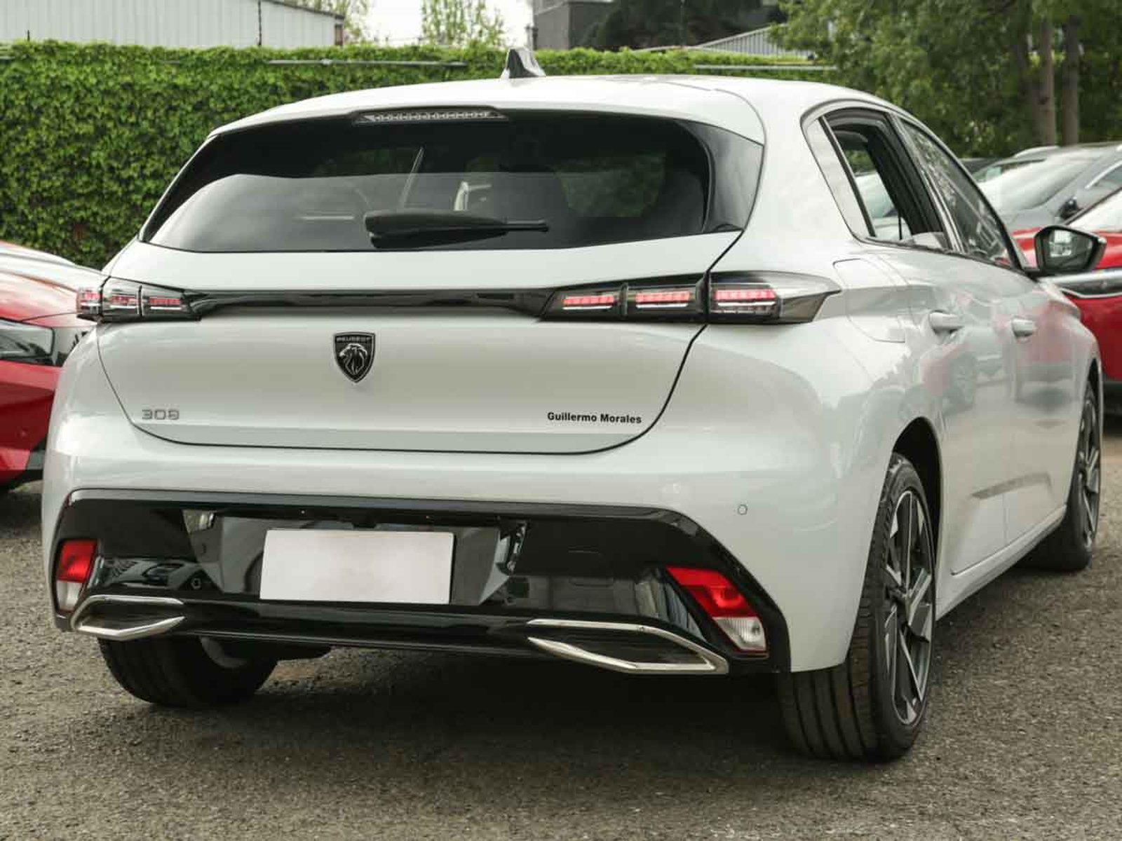 Peugeot 308 Allure Puretech 130 EAT8 2026 - Foto 4 de 8