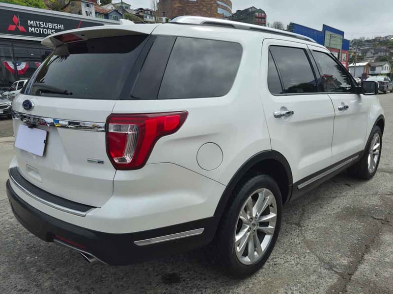Ford EXPLORER LTD 2.3 AUT 2019 - Imagen 4 de 8
