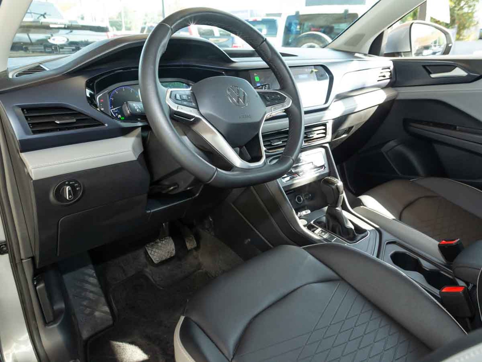 Volkswagen TAOS TSI 1.4 AT 2026 - Imagen 6 de 8