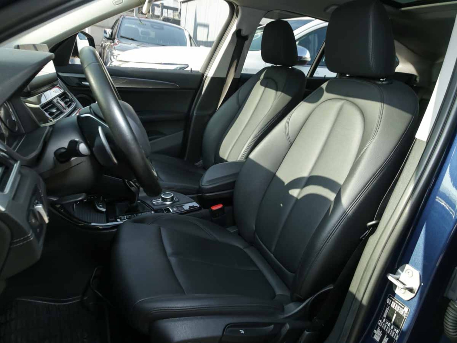 BMW X1 SDRIVE 20I 2.0 AUT 2022 - Imagen 10 de 14