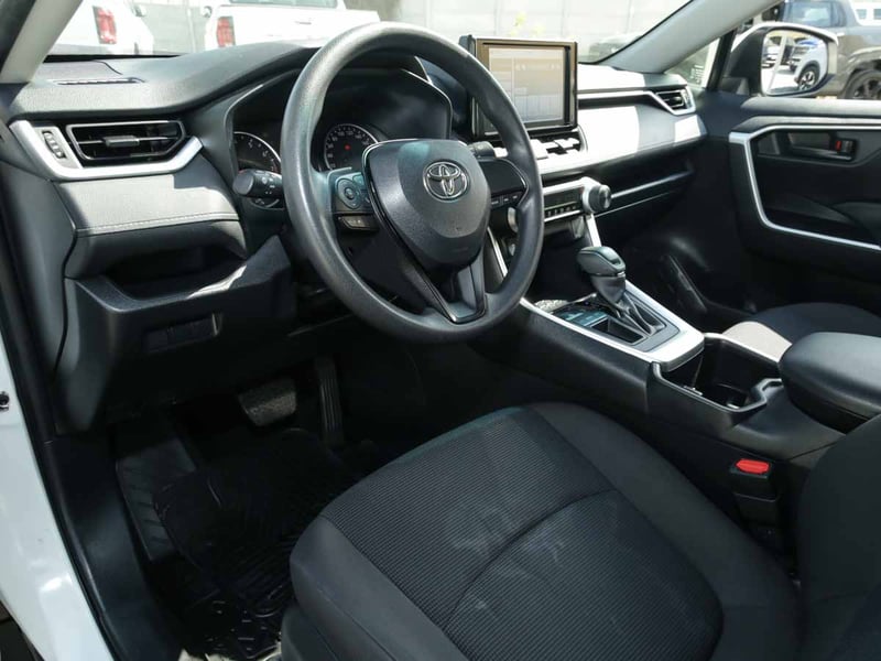 Toyota RAV 4 2.0 AUT 2022 - Imagen 6 de 8