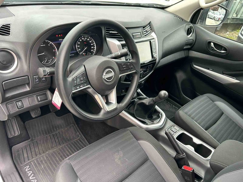 Nissan NAVARA  SE  4x2  DL210 2024 - Imagen 8 de 20