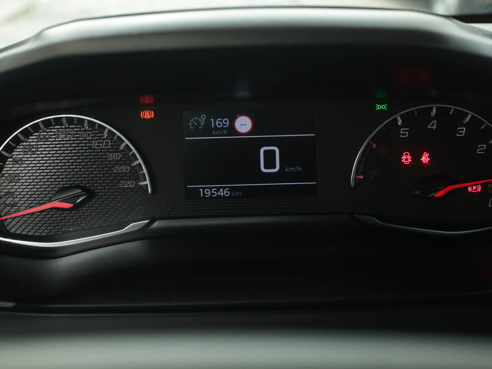 Peugeot 208 2025 - Foto 5 de 8