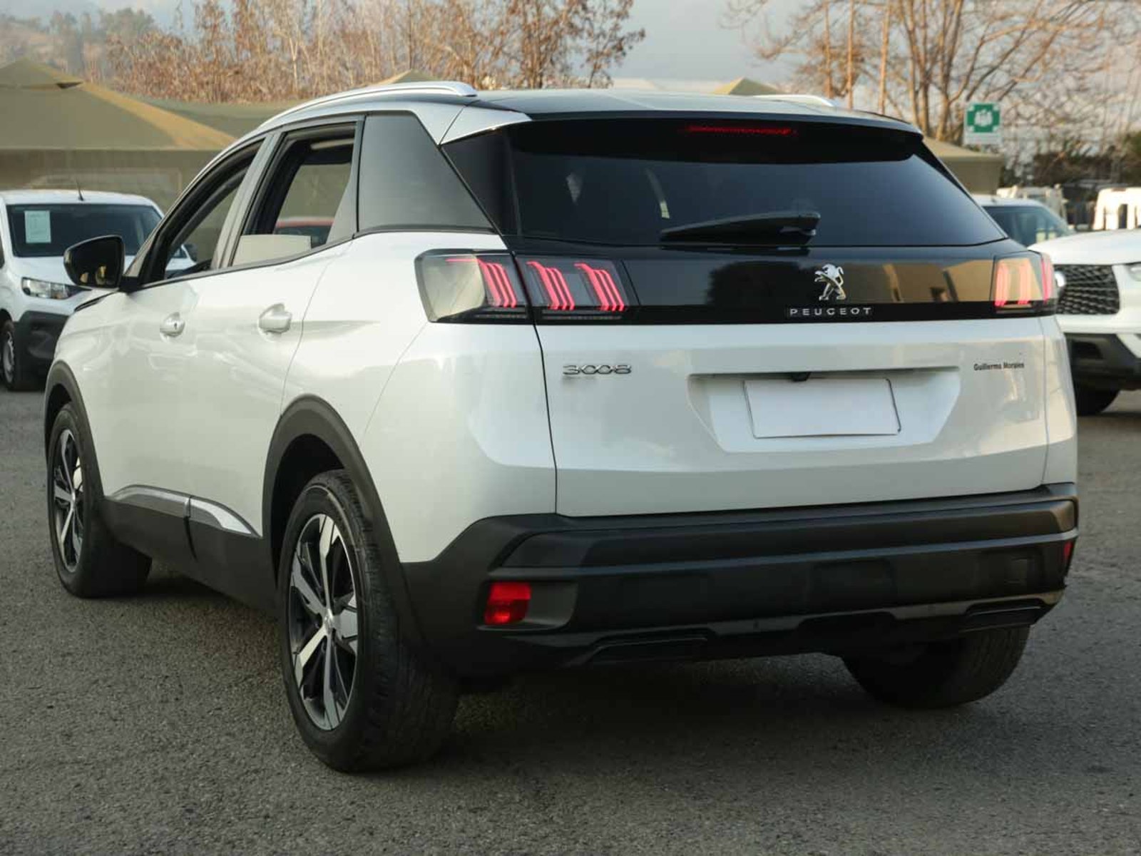 Peugeot 3008 BLUE HDI 130 EAT8 1.5 AUT 2022 - Imagen 3 de 8