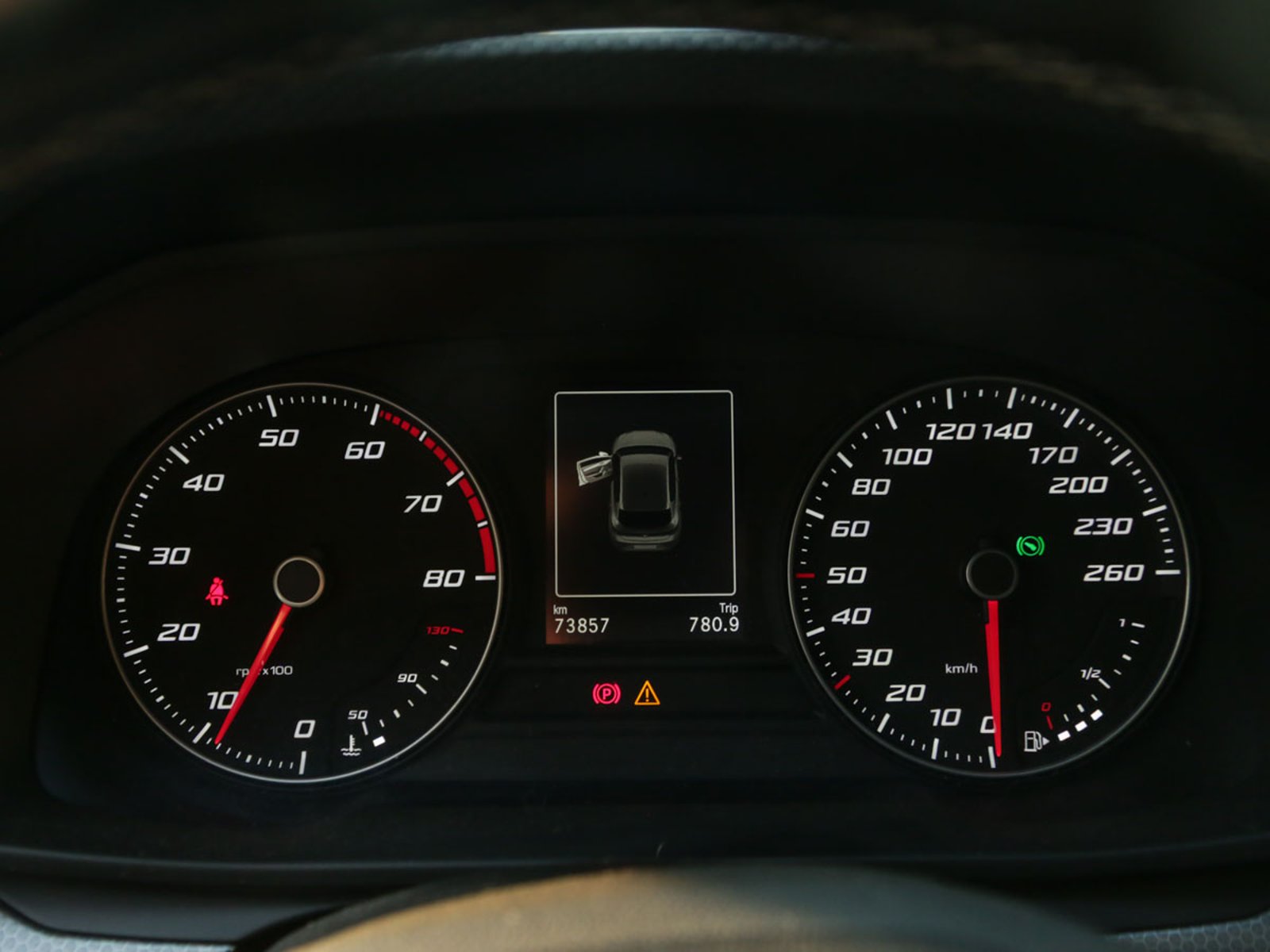 SEAT LEON TSI AT8 1.4 AUT 2021 - Foto 5 de 8