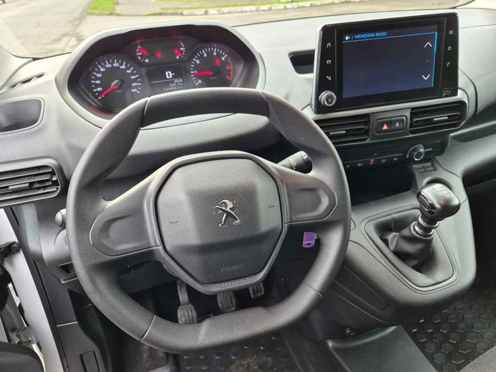 PEUGEOT PARTNER L1 BLUE HDI 100 1.5 2024 - Imagen 9 de 14