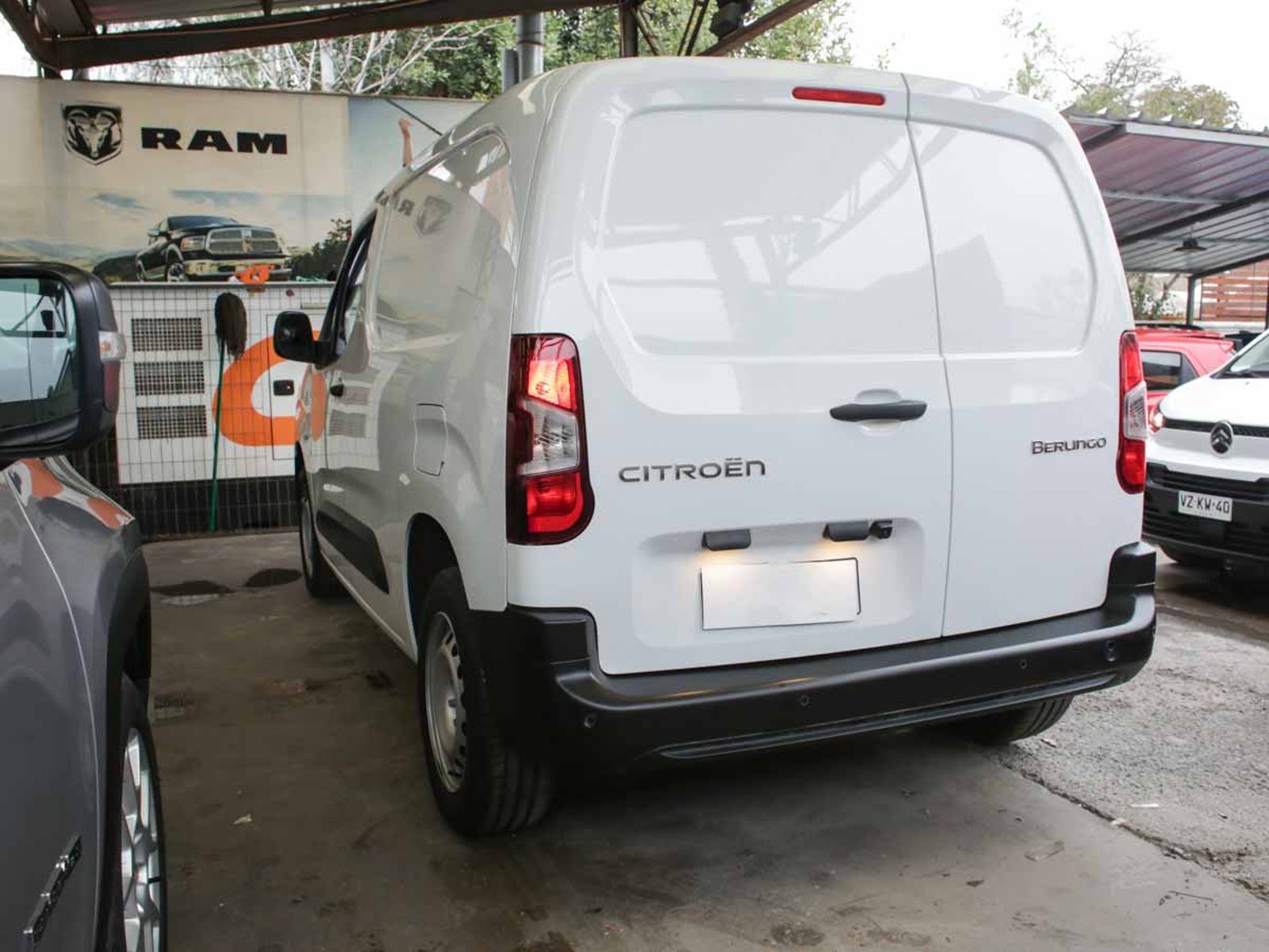 Citroën BERLINGO MCA M DIESEL 100HP MT 2026 - Imagen 3 de 8