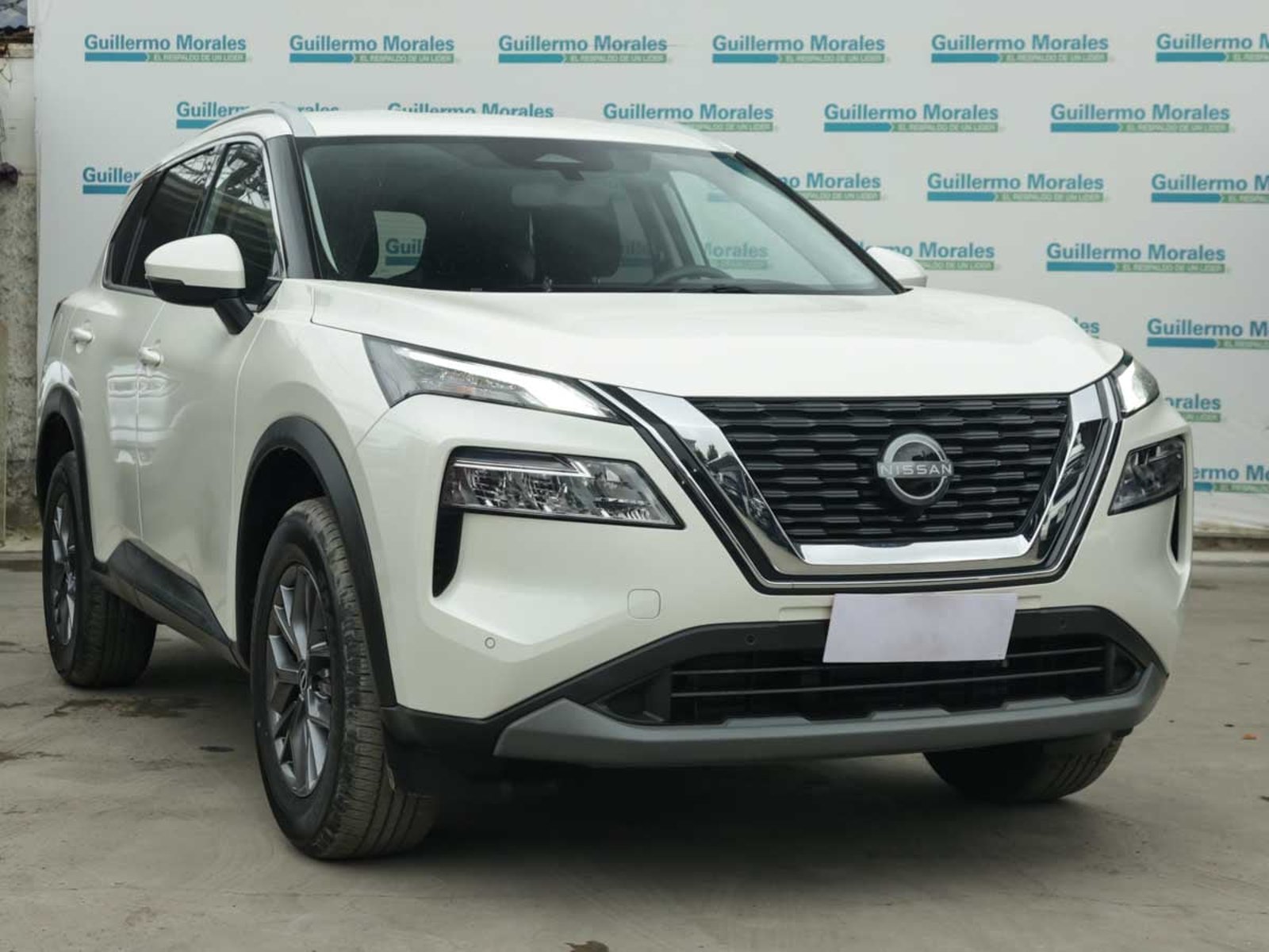 Nissan XTRAIL SENSE CVT 3R 2026 - Foto 2 de 8