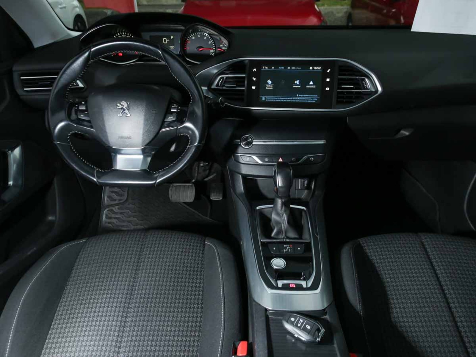 PEUGEOT 308 ALLURE PACK THP 165 EAT6 2019 - Imagen 12 de 14