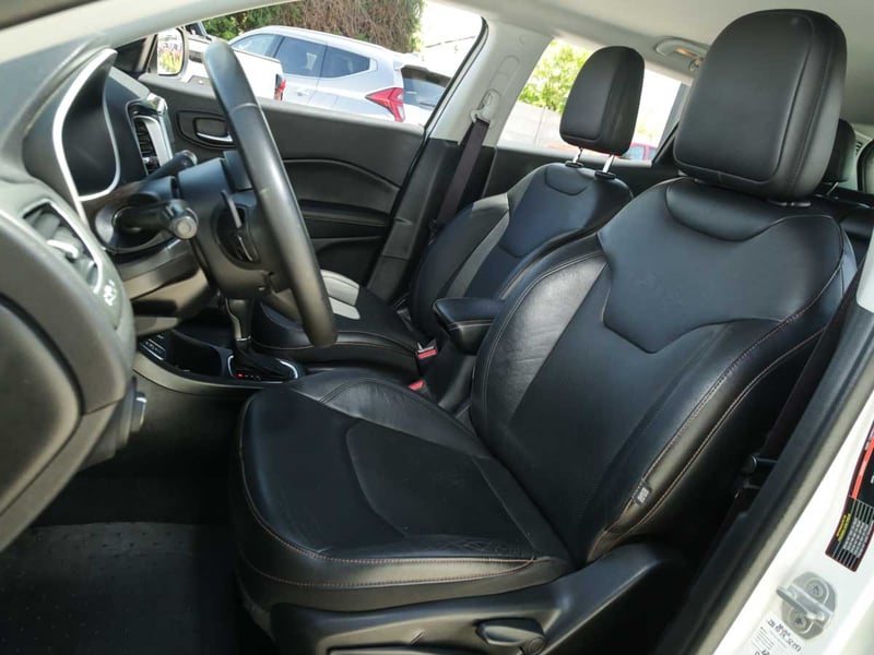 Jeep COMPASS LONGITUDE 2.4 AT 2018 - Imagen 7 de 8