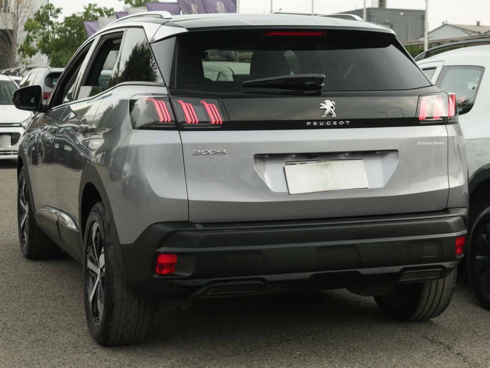 Peugeot 3008 ALLURE PACK THP 165 EAT6 2022 - Foto 3 de 8