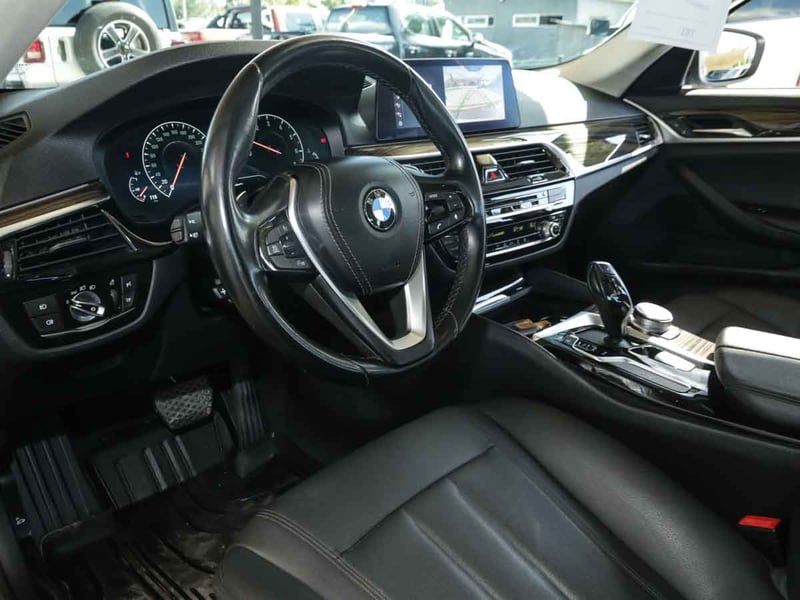 BMW 520 2020 - Imagen 8 de 20