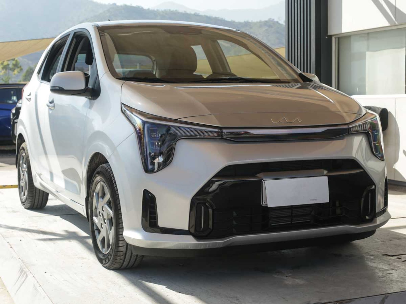 Kia MORNING MPI 1.2 AUT 2026 - Foto 2 de 8