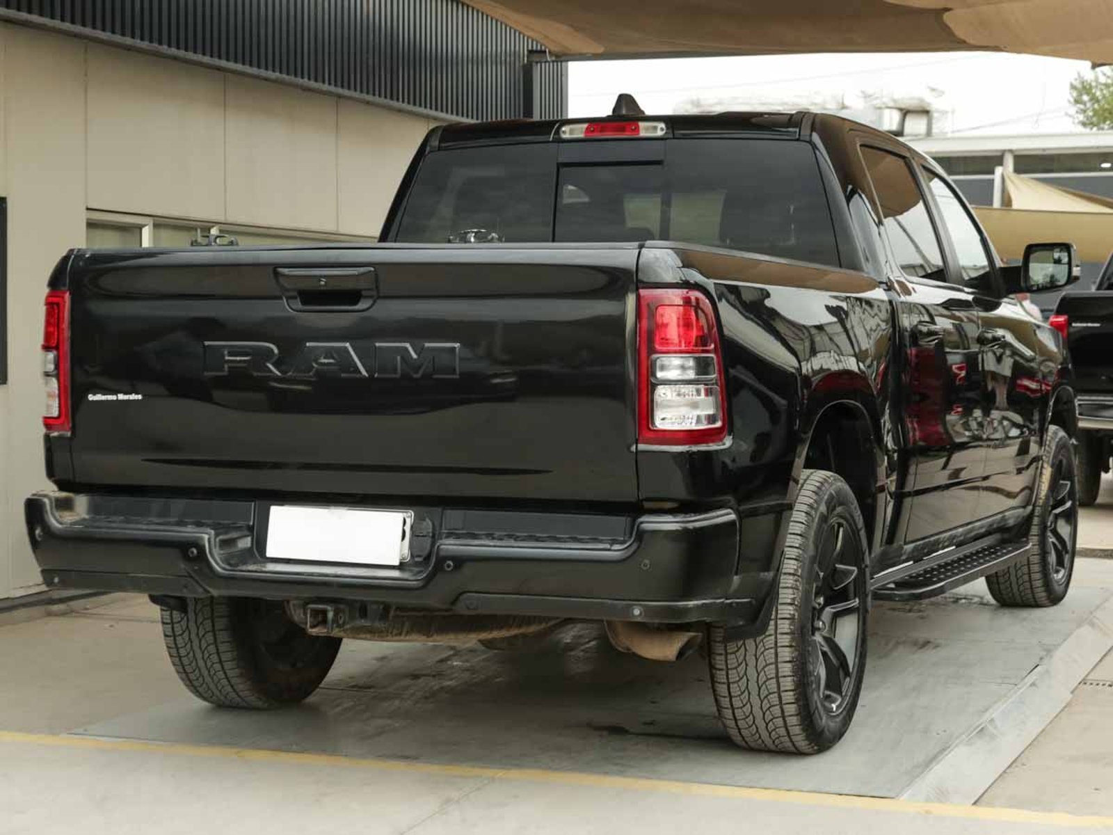 RAM 1500 BIG HORN CREW CAB 4X4 3.6 AUT 2021 - Imagen 6 de 14
