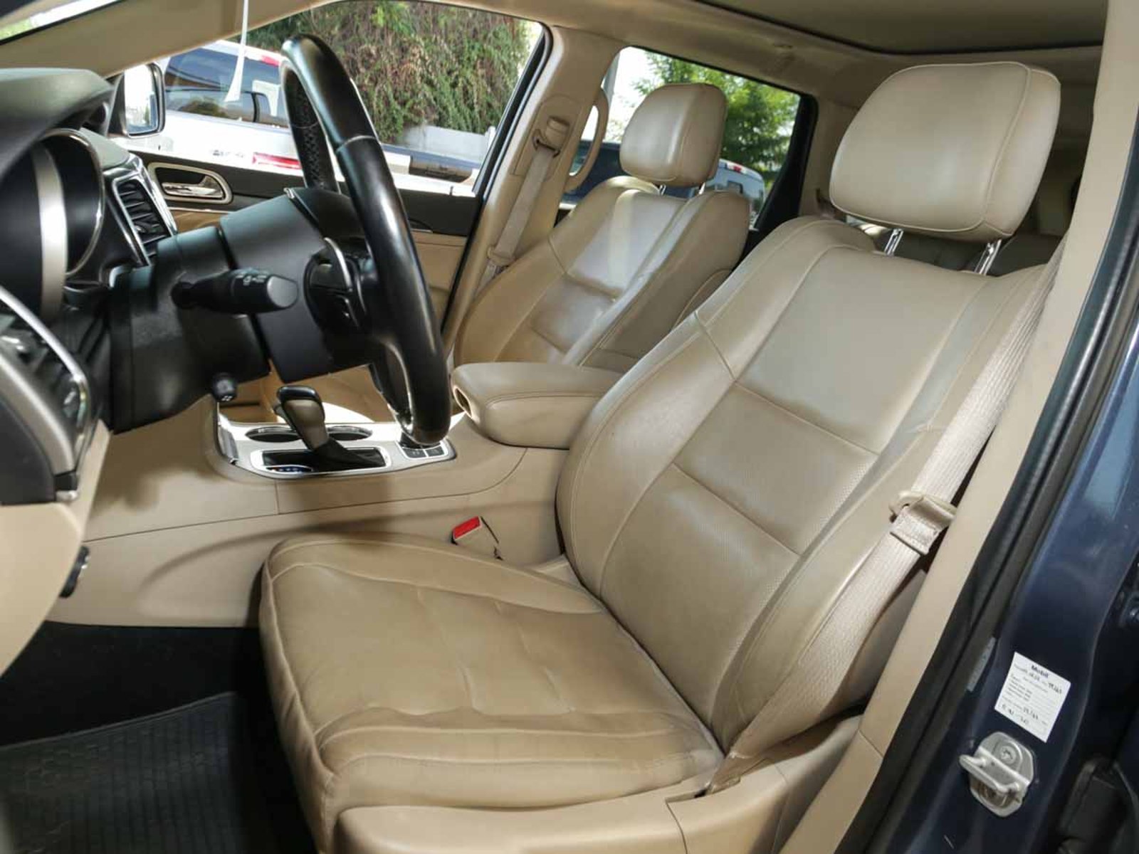 JEEP GRAND CHEROKEE  LIMITED 3.6 2022 - Imagen 10 de 20
