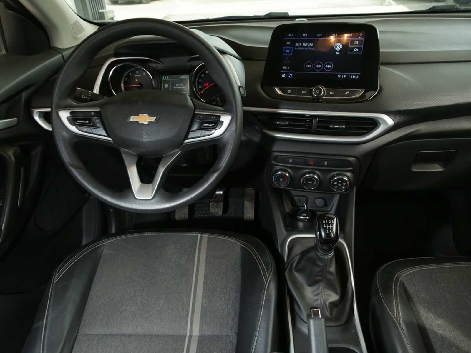 CHEVROLET TRACKER 1.2T LTZ 2023 - Imagen 12 de 13