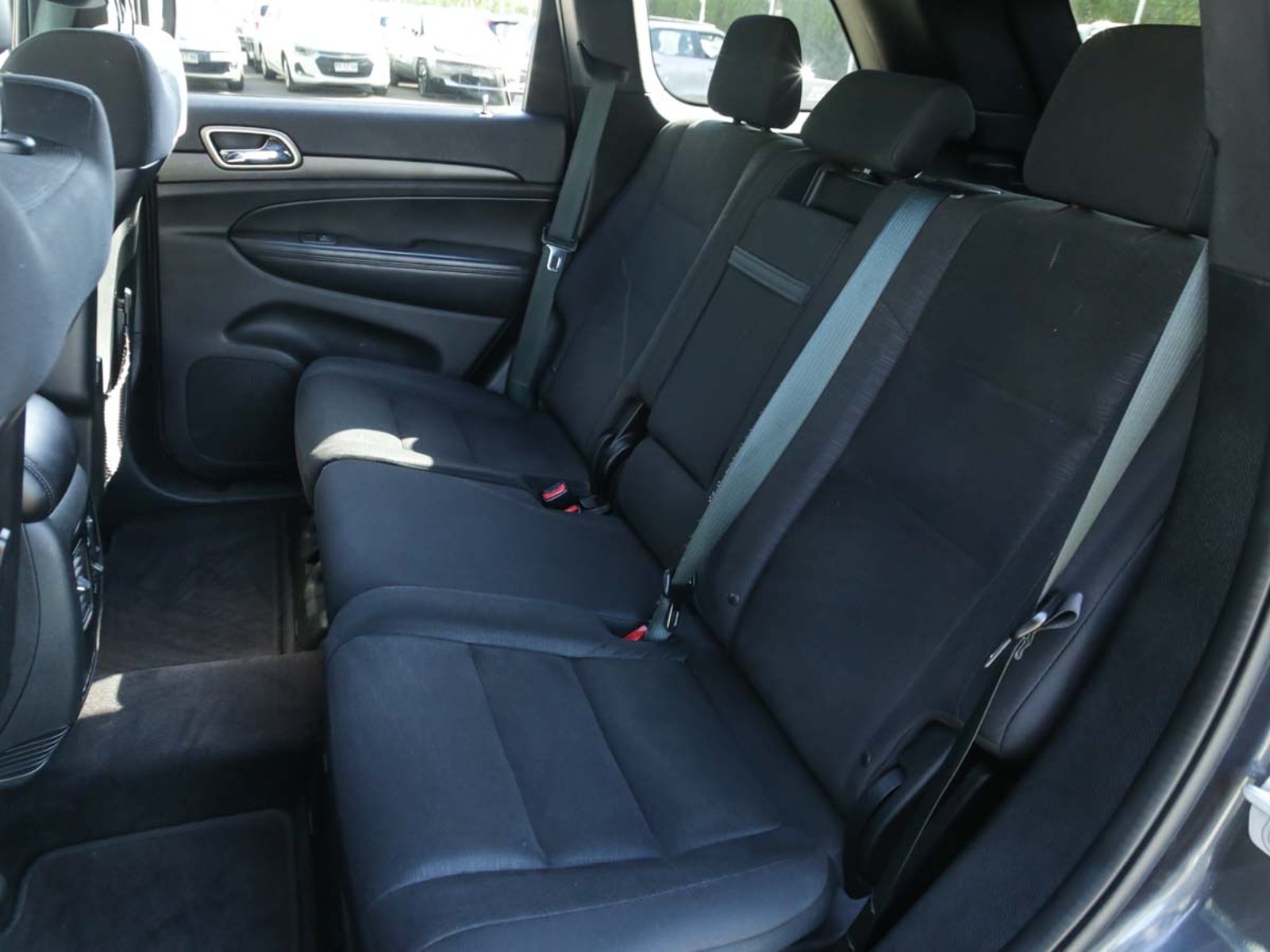 JEEP GRAND CHEROKEE 3.6 2017 - Imagen 11 de 13