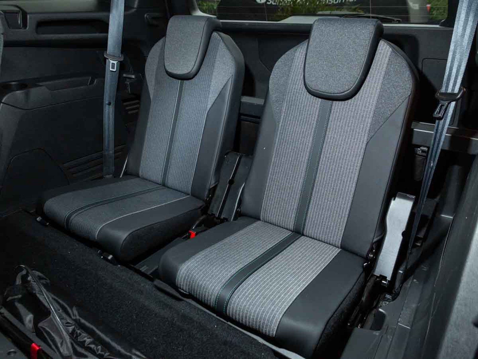 Peugeot 5008 ALLURE PACK BLUEHDI 130 EAT8 2023 - Imagen 8 de 8
