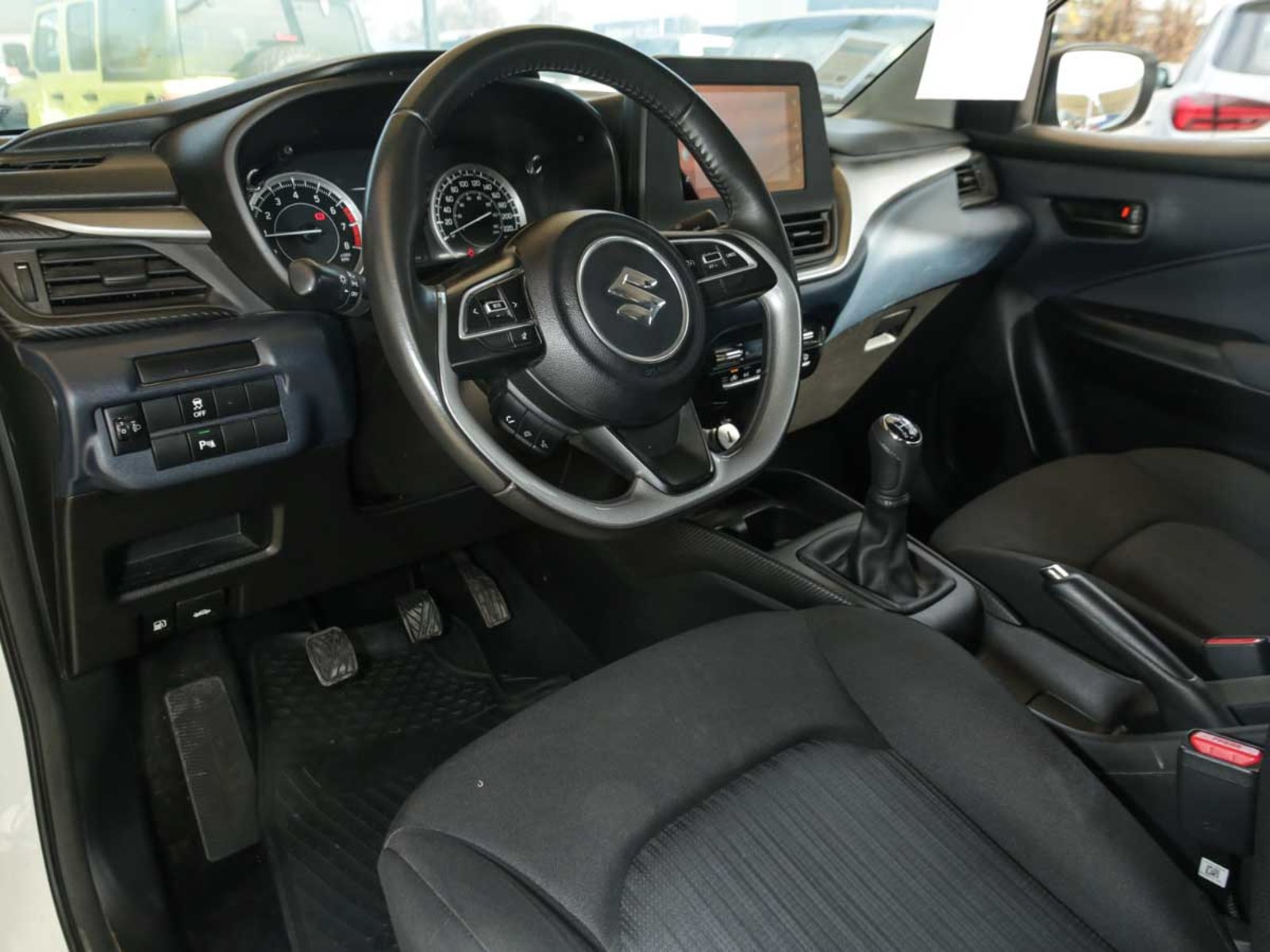 SUZUKI BALENO 4X2 1.5 2025 - Imagen 6 de 8