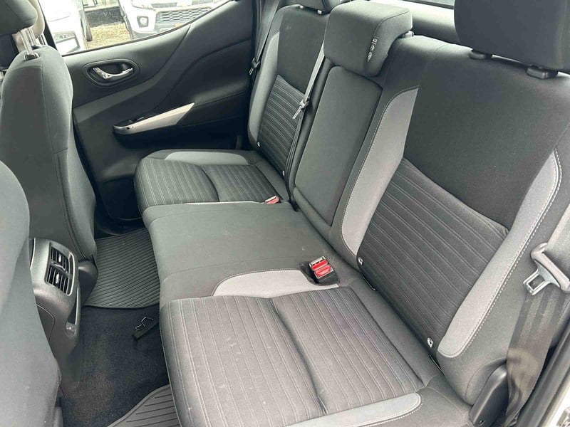 Nissan NAVARA  SE  4x2  DL210 2024 - Imagen 11 de 20