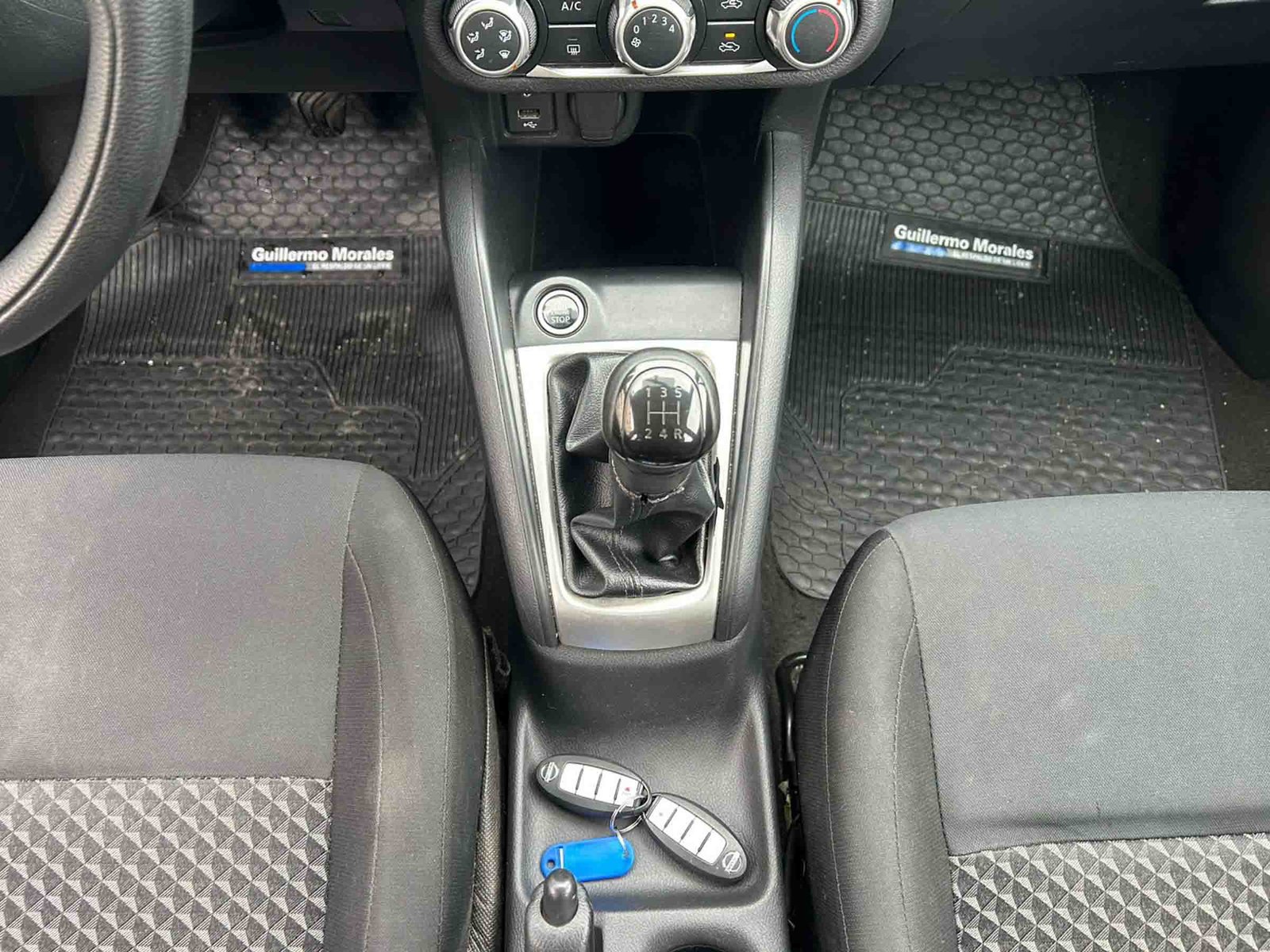Nissan VERSA MT 1.6 2022 - Imagen 9 de 16