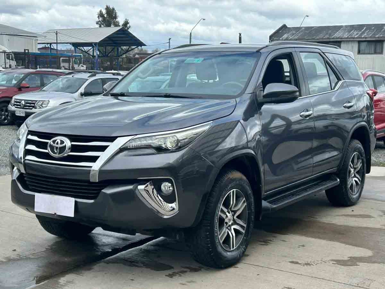 Toyota Fortuner Srv 2.7 2019