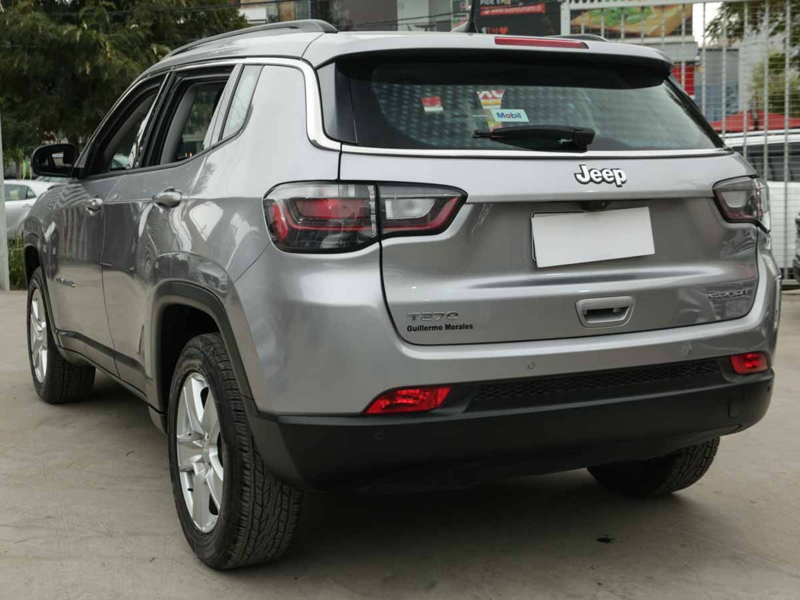 JEEP COMPASS SPORT 4X2 AT 2023 - Foto 4 de 13