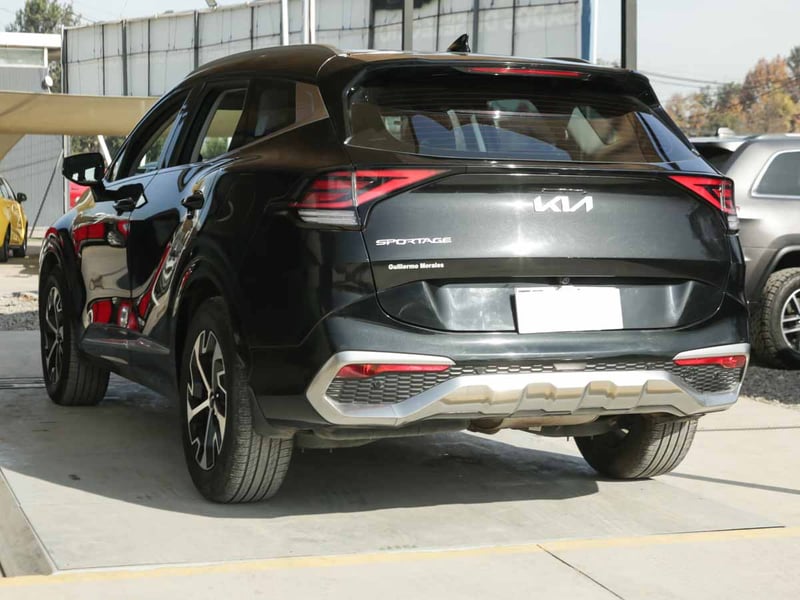 Kia SPORTAGE EX DSL 2.0 AUT 2024 - Imagen 3 de 8