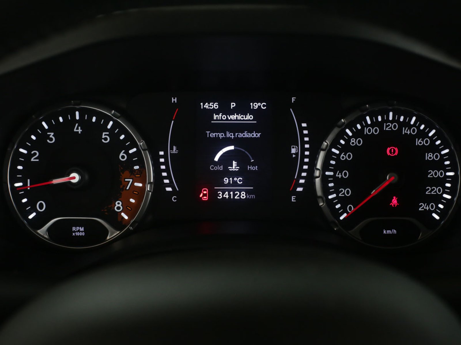 Jeep RENEGADE SPORT 4X2 LX AT 2023 - Foto 5 de 8