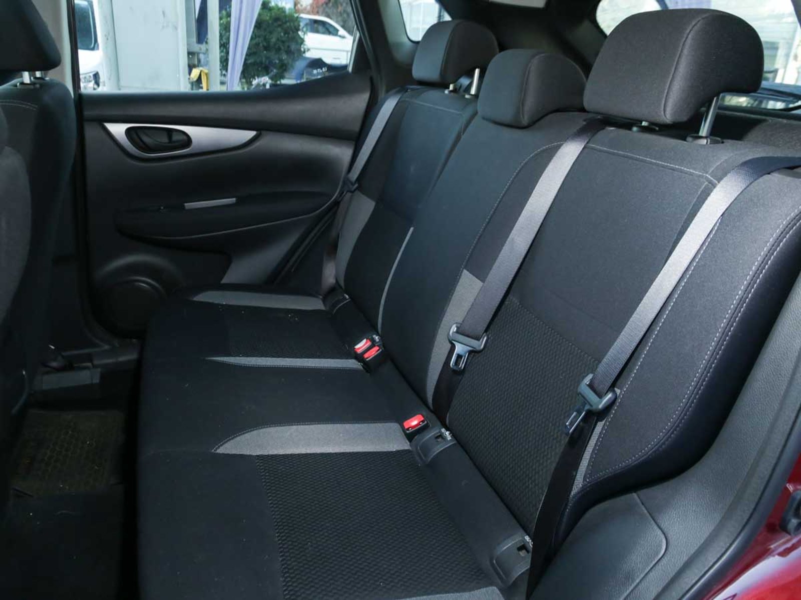 NISSAN QASHQAI SENSE 2.0 2019 - Imagen 11 de 13