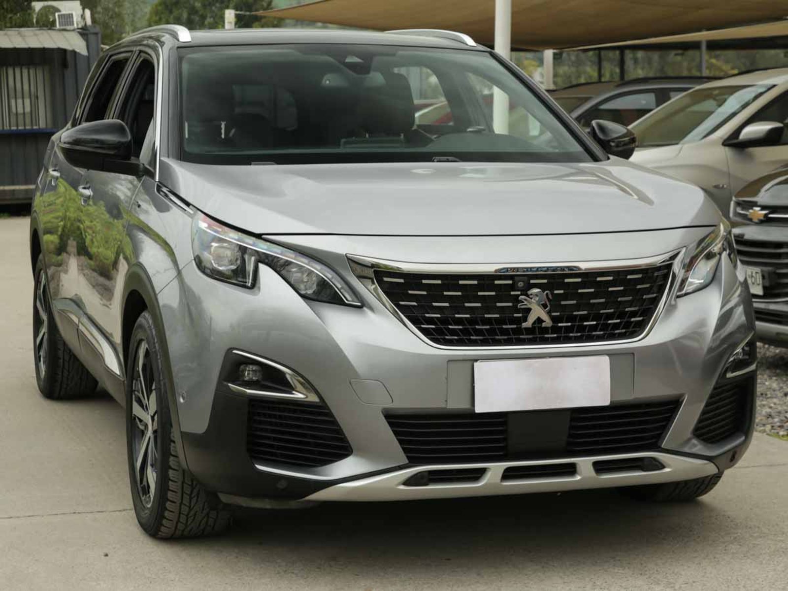 Peugeot 5008 GT LINE 1.6 AUT 2018 - Foto 2 de 9