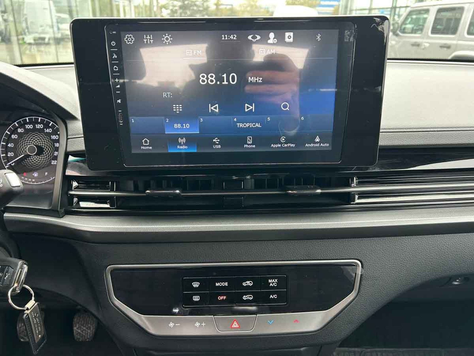 SSANGYONG GRAND MUSSO LX 2.2TD 6MT 2WD 2026 - Imagen 13 de 16