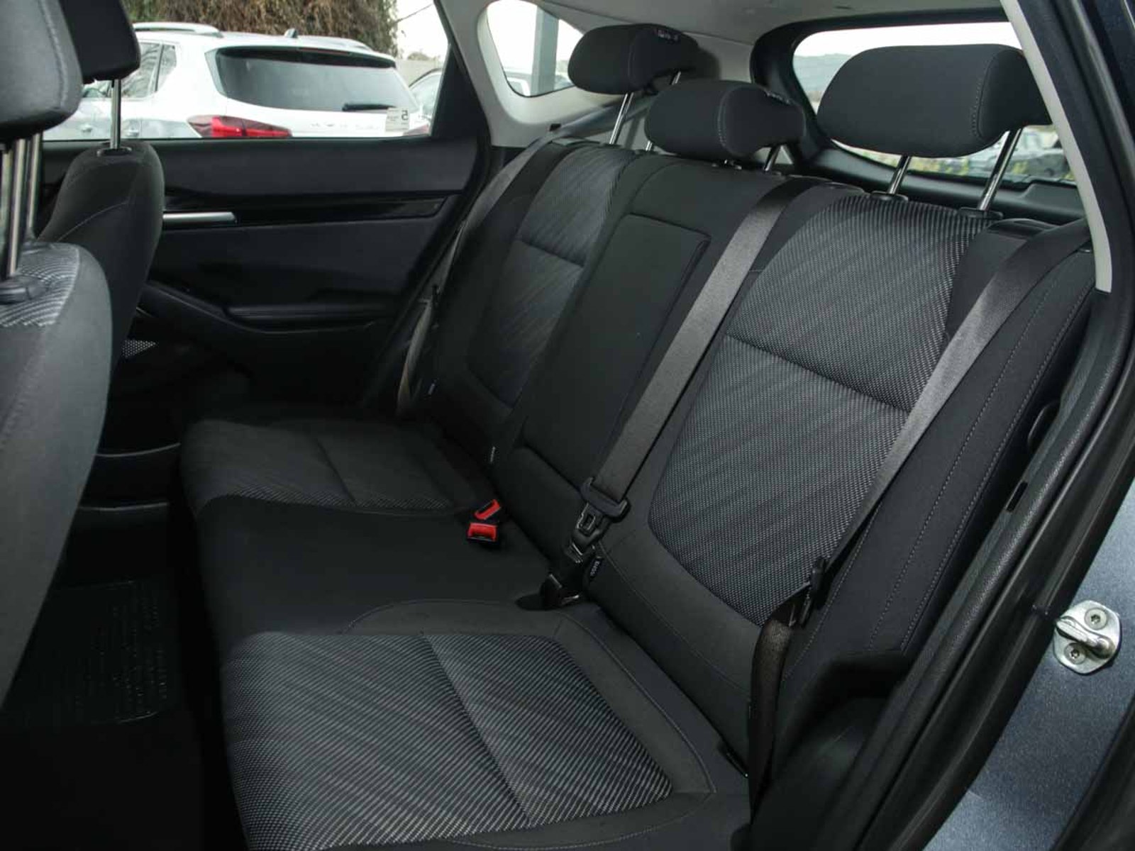 Kia SELTOS EX TURBO GDI 1.4 AUT 2024 - Imagen 8 de 8