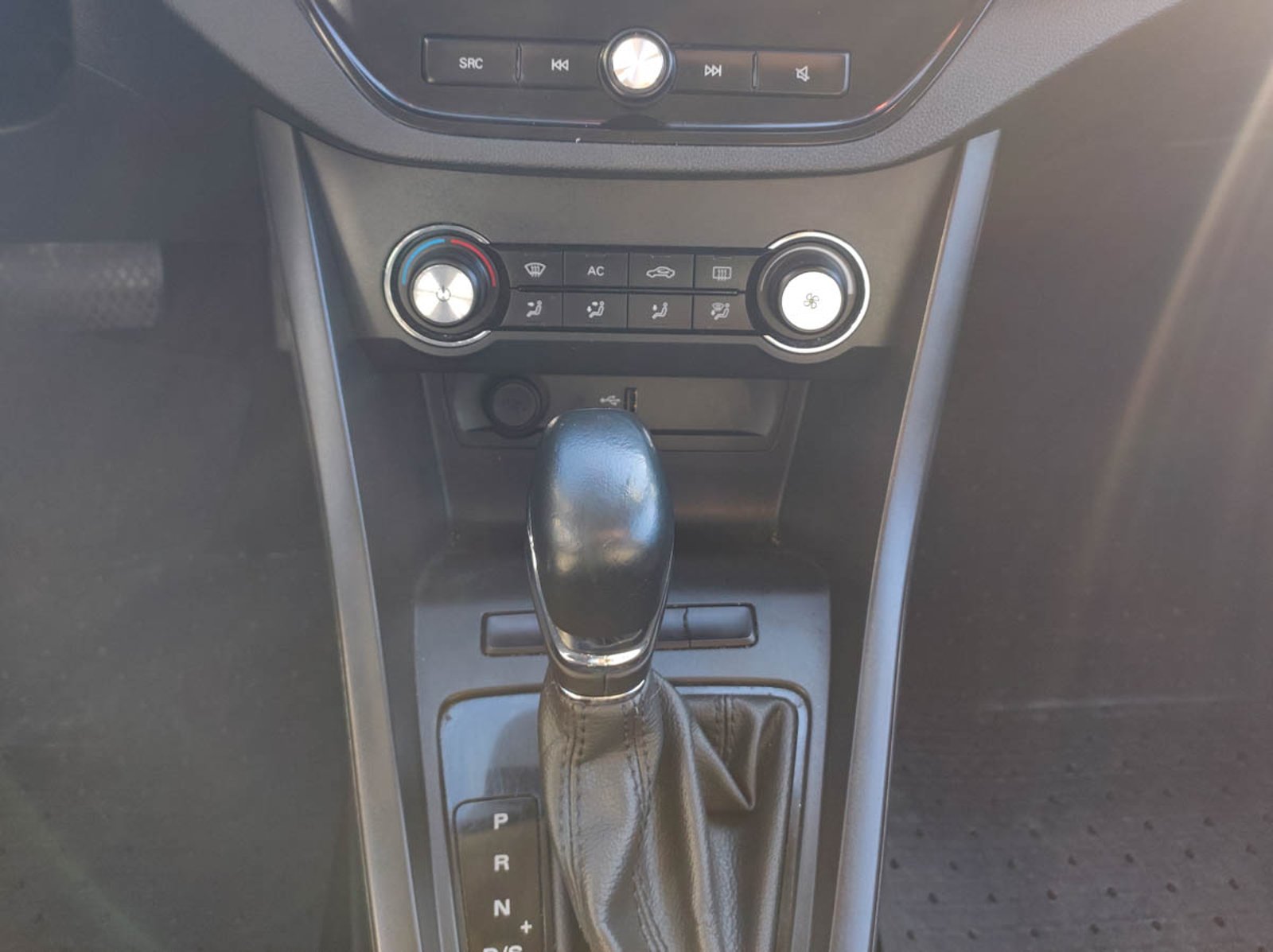 MG NEW MG3 1.5 AT STD 2021 - Imagen 8 de 14