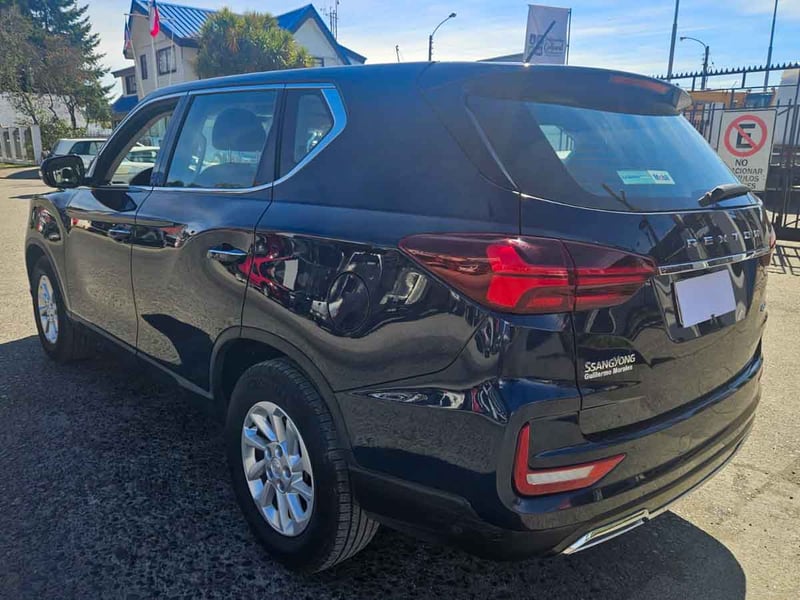 SsangYong NEW REXTON LX 2.0 T 6AT 4WD 6AB 2023 - Imagen 3 de 16