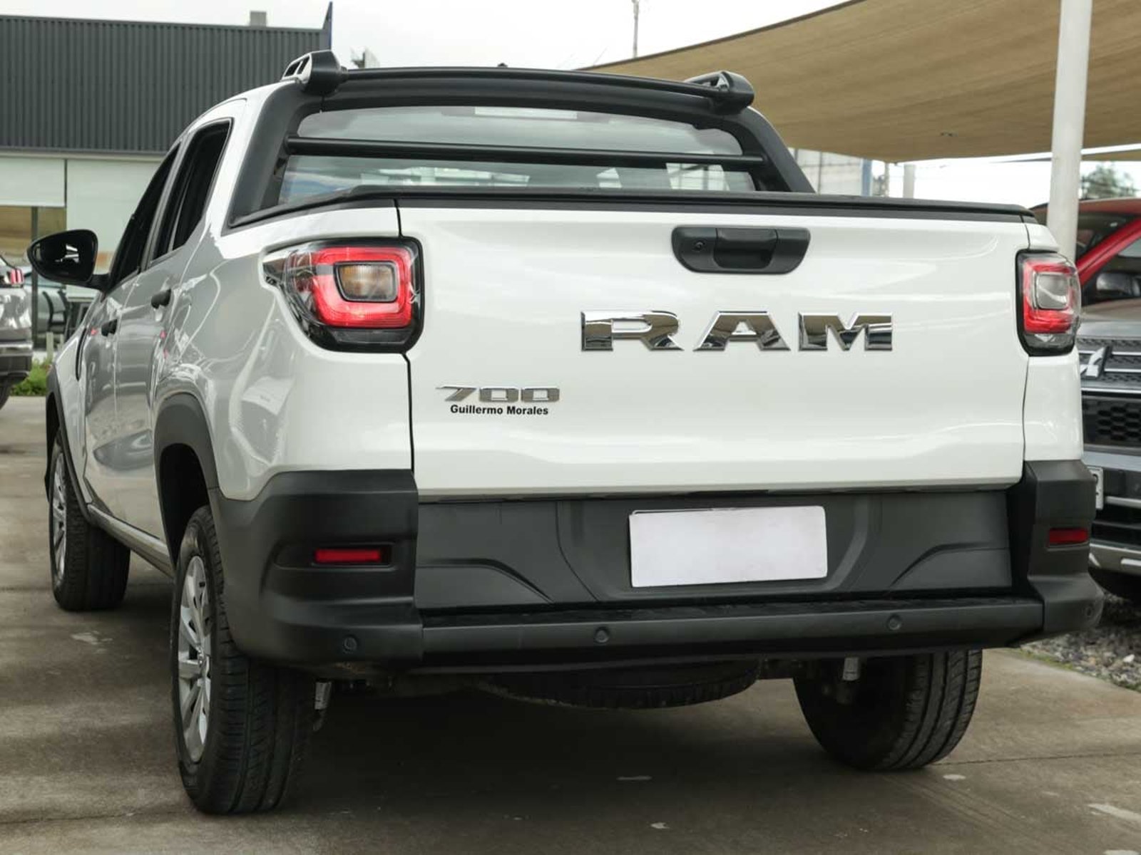 RAM 700 SLT CREW CAB 1.3 MT 2026 - Foto 3 de 8