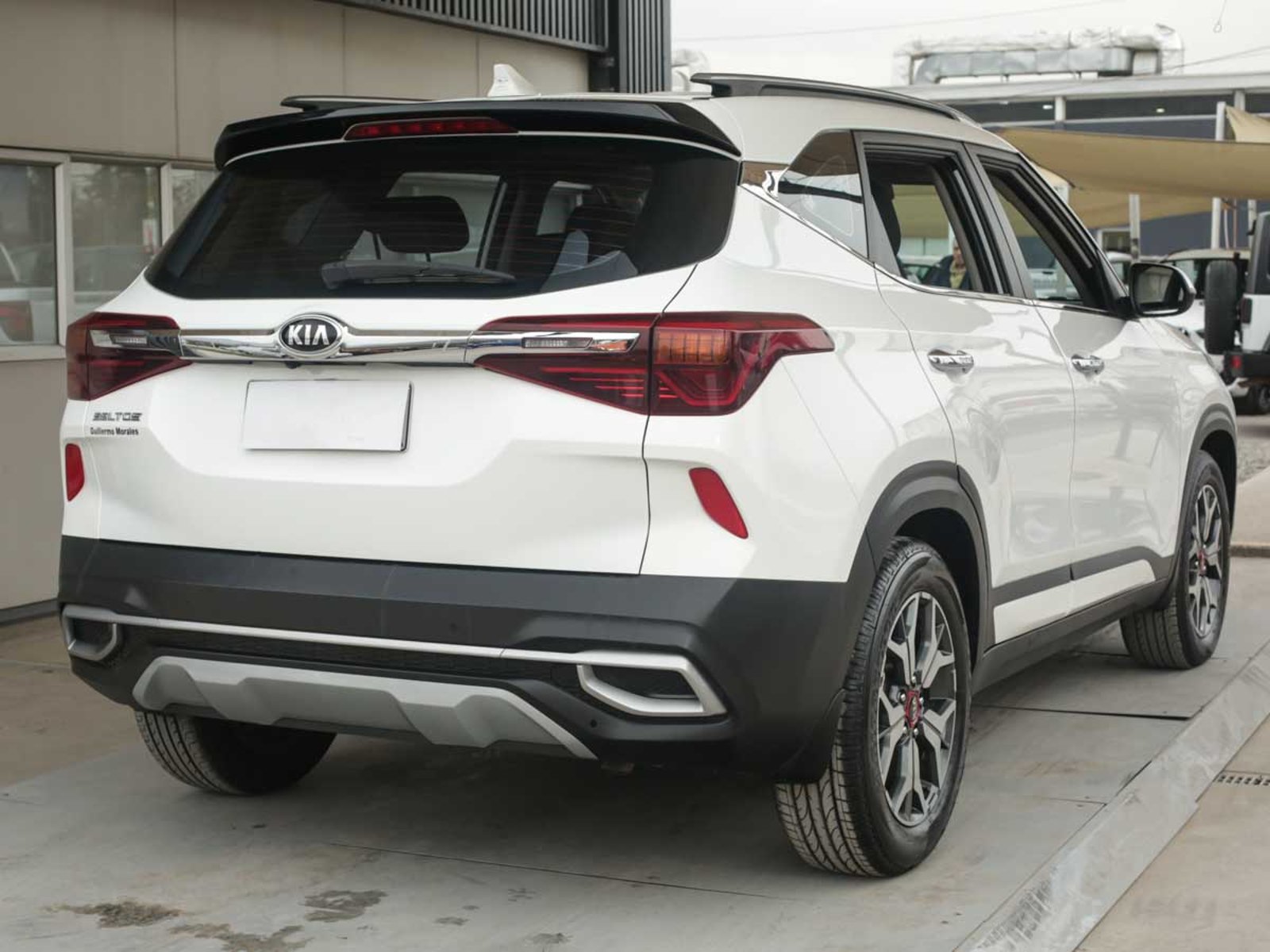 Kia SELTOS MPI 1.6 AUT 2021 - Imagen 17 de 20